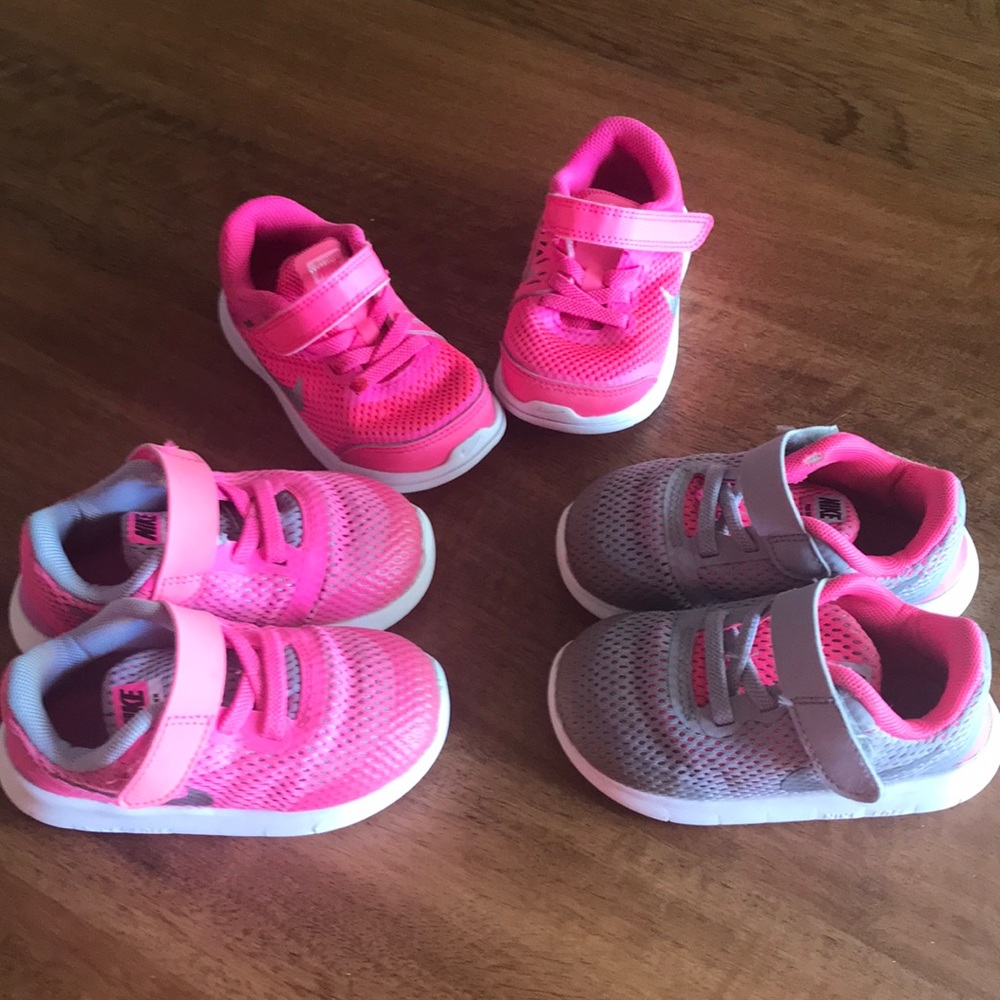 Nike bundle! Toddler sneakers